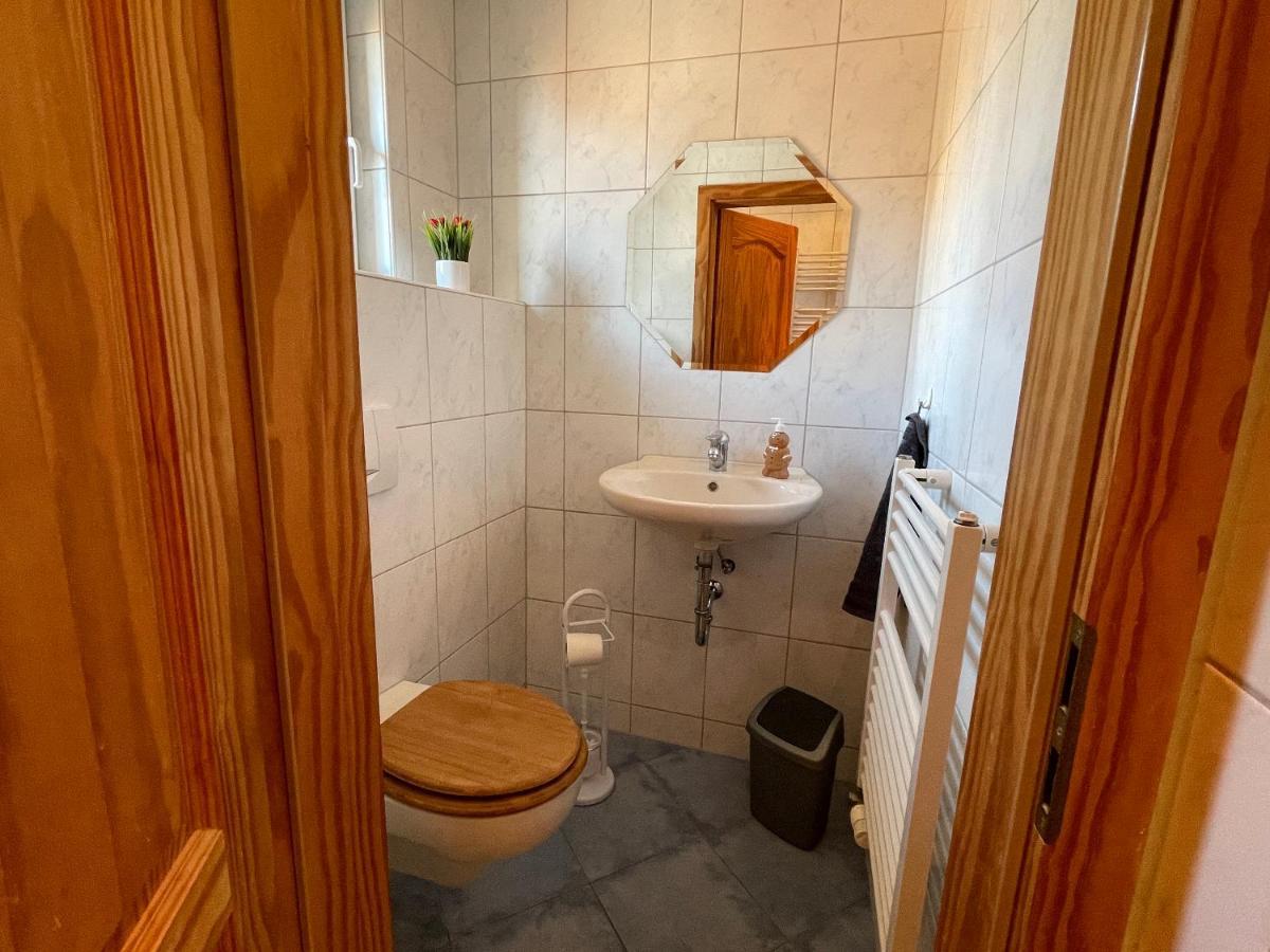 Ferienwohnung Zum Riesenloeffel 아른슈타트 외부 사진