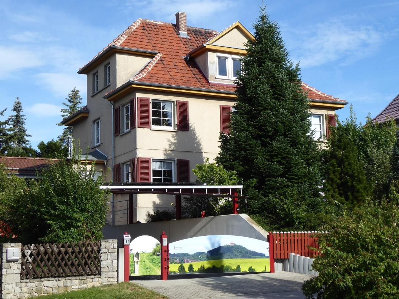 Ferienwohnung Zum Riesenloeffel 아른슈타트 외부 사진